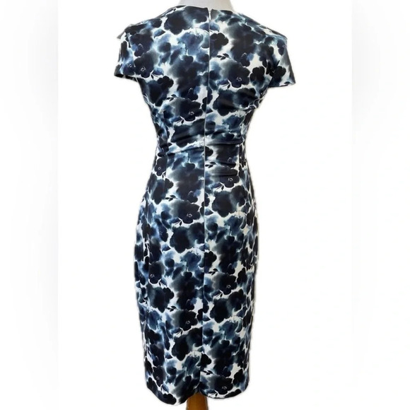 Alexia Admor blue and white floral cap sleeve side ruched dress small - Picture 3 of 10